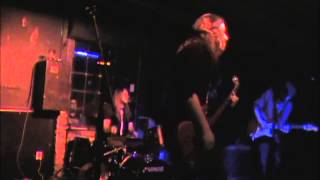 Video VLÁKNA live FUZZFEST ( píseň VLČÍ MÁKY )