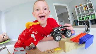 Father &amp; Son PLAY MONSTER TRUCK HOT WHEEL ATTACK!