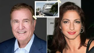Download lagu SHOCKING Moment How Gloria Estefan Almost Caused a Cruise Ship Disaster! mp3 Download lagu SHOCKING Moment How Gloria Estefan Almost Caused a Cruise Ship Disaster! mp3