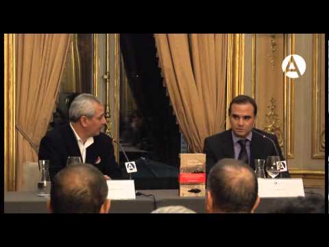 Yellow Flowers: Raúl Tola with Jorge Eduardo Benavides