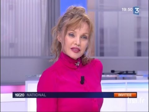 Arielle Dombasle - 19/20 : Interview sur son album "Glamour à Mort" (3 Mai 2009)