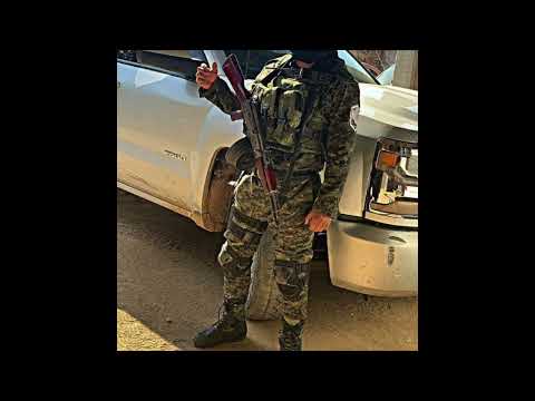 El Piyi Larry Hernández ft Los Caimanes de Sinaloa