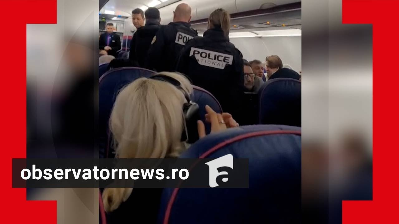 Doi români, evacuaţi dintr-un avion. Unul era băut, celălalt a fost prins consumând marijuana
