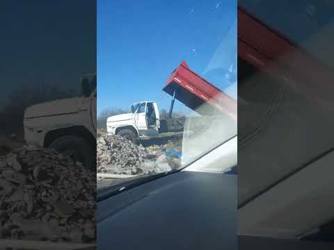 Indignante Avenida Márquez MORON HURLINGHAM TRES DE FEBRERO PROVINCIA DE BUENOS AIRES