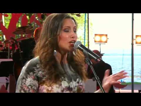 Lisa Nilsson - Var är du min vän (Live @ Moraeus med mera)