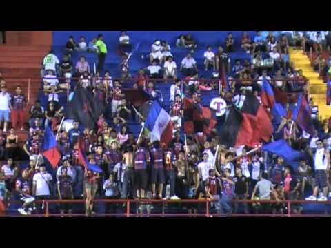 "QUE ALEGRIA QUE ALGRIA  ALIENTO CANCUN 2013 VS GATAS" Barra: La Tito Tepito &bull; Club: Atlante