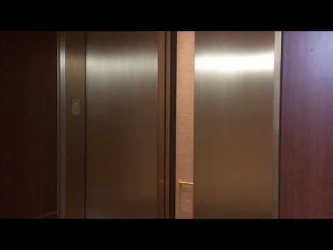 Westinghouse traction elevators - Foster Plaza 10 - Green Tree, PA