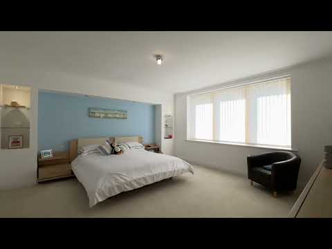 Detached House Sold In Avon Avenue, Avon Castle, Ringwood