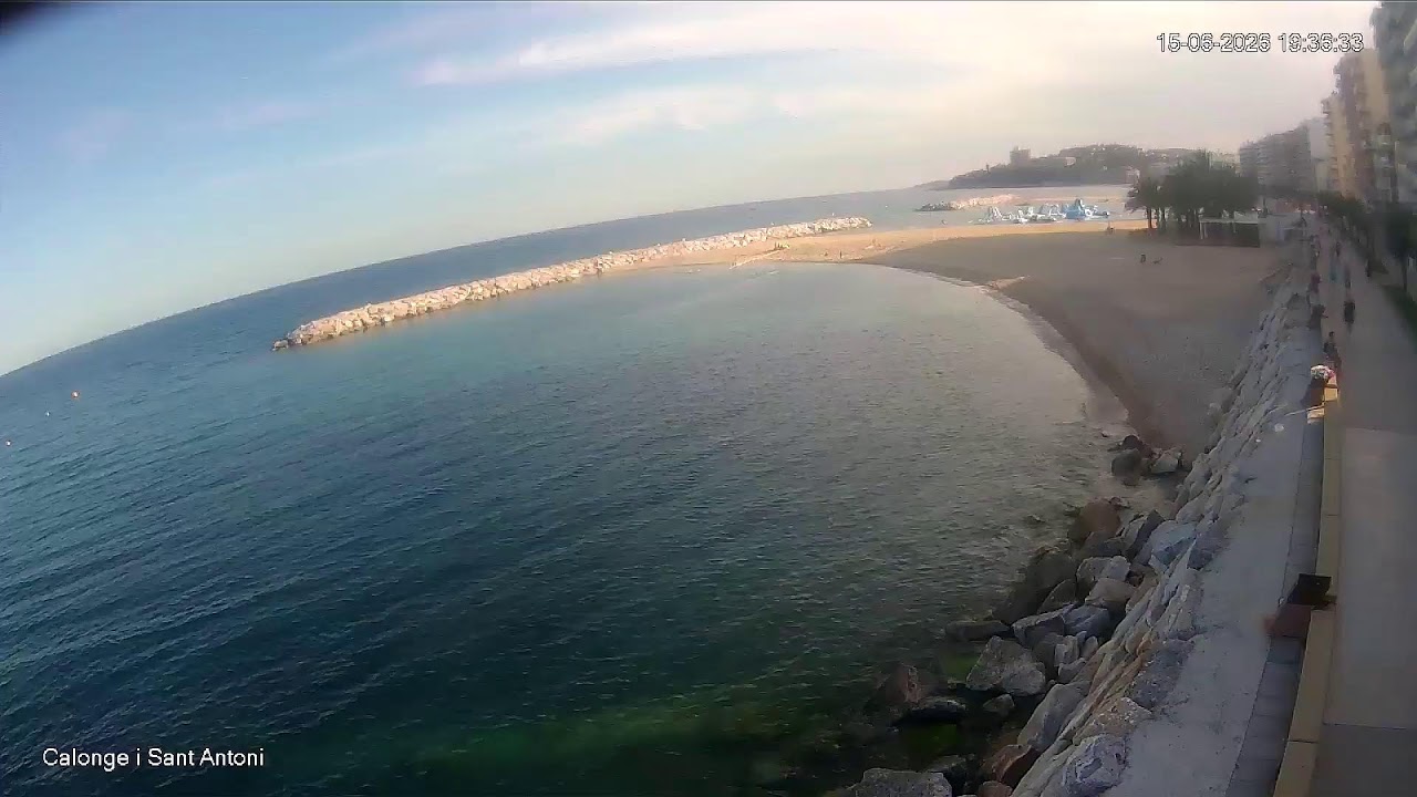 Live webcam view of Sant Antoni de Calonge Beachfront