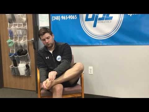 Flexor Hallcis Longus/Brevis Stretch