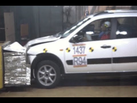 Опубликовано видео краш-теста Lada Kalina Cross