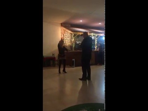 Te Saludamos Blanca Paloma - Sevillanas