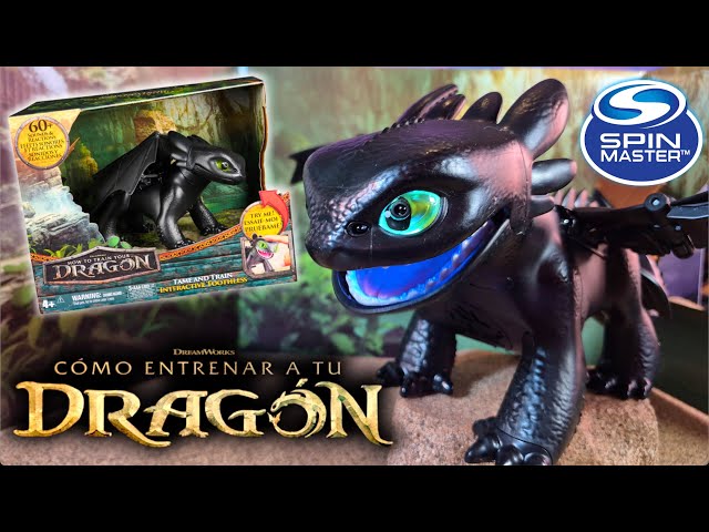 Vídeo relacionado con Dreamworks Dragons - Figura Mini Dragón Interactivo Desdentao de Cómo Entrenar a tu Dragón, ¡Mueve sus Alas y su Cabeza y + de 25 Sonidos! - Juguetes Niños 4 Años + - Regalo Niño 4 Años +