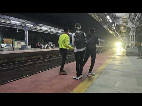 12163 Mumbai Chennai Express passing through Pimpri