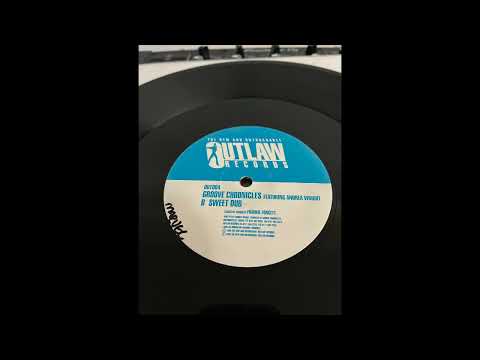 Groove Chronicles Featuring Andrea Wright - Sweet Dub