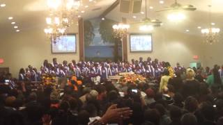 Mississippi Mass Choir sings God&#39;s on Your Side.