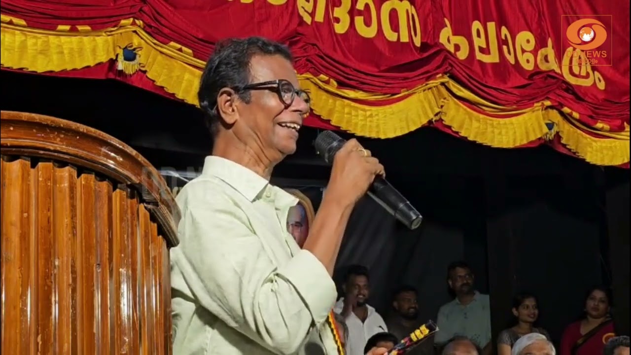 "ദൂരെ നിന്ന് ആദരവോടെ നോക്കിക്കണ്ട വലിയ അംഗീകാരം"; ഒ.മ?