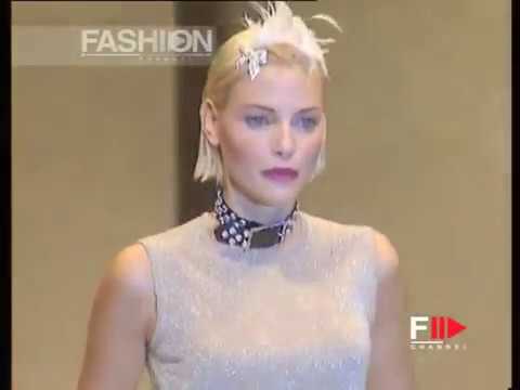 MISS BLUMARINE Top Models of the 90'S 1995 - Fashion Channel