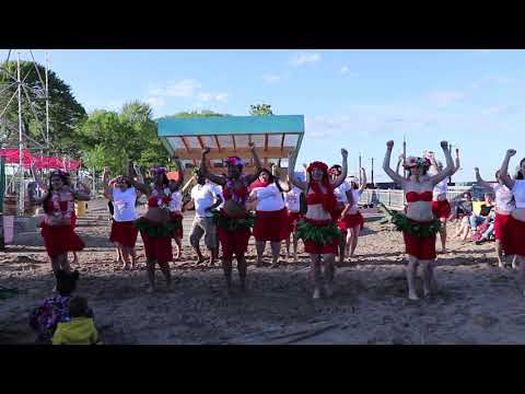 Ori Tahiti Flashmob 2019 in Montreal - Village au Pied du Courant