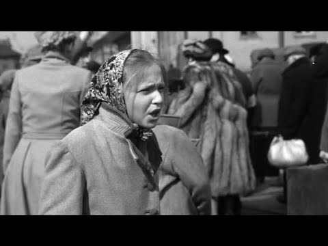 Schindler's List (2/21) - Jews Forced to Crowd Into Ghetto