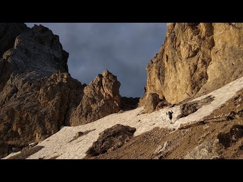 Fastpacking The Dolomites Alta Via 2 in 6 days!