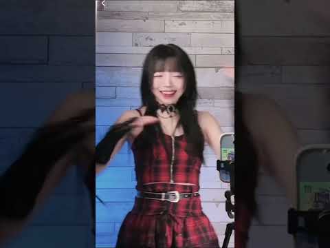 ユ、歌って踊ってみました！！！！！！！フルは関連動画から聞けます☺️#イガク #歌ってみた