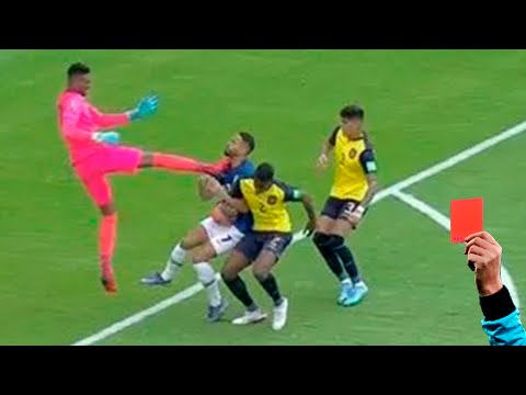 RED CARDS \ Really Bad Day in Football