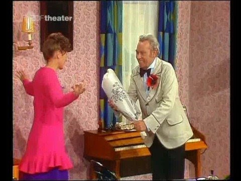 🤣Peter Frankenfeld und Helga Feddersen - Alles geht schief🤣 !