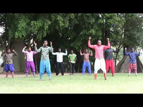 Umar M Shareef - Sarauniya Mata (Official Video ) ( Ali Nuhu ) (Nafeesat Abdullah )