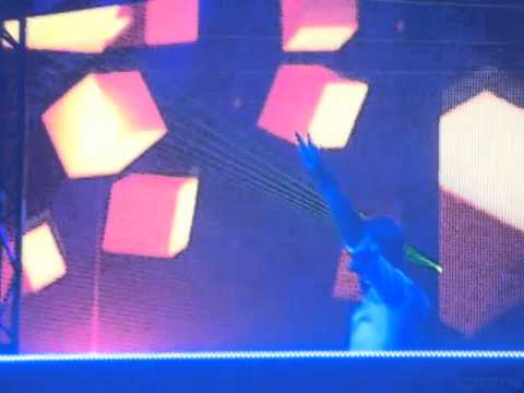 Jacequline Govearts vs Ali Wilson - Never Say Shakedown  /  Perpetuos Dreamer - Communication Part 3