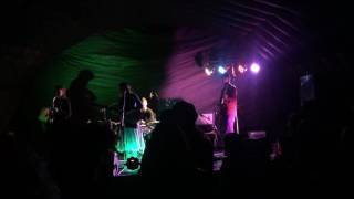 Mama Goose - Rattle (Live)