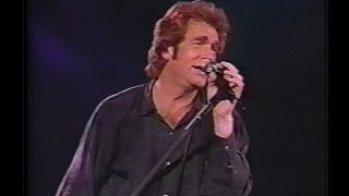 Huey Lewis & the News - Hard at Play Tour (1992)