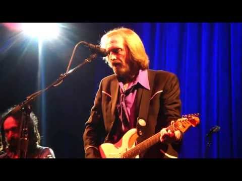 7  The Best of Everything TOM PETTY & THE HEARTBREAKERS Pittsburgh PA Consol 6-20-2013 CLUBDOC
