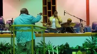 Bubby Fann & Praise Beyond - Praise & Worship Medley  (Live)
