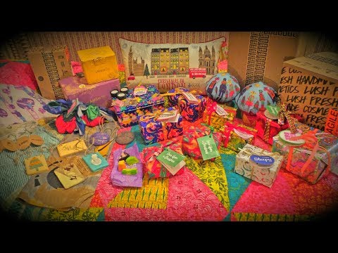 😲 HUGE Lush BOXING DAY BOGO Sale Haul + LUSH UK X-mas Luxury bath oil Tablets