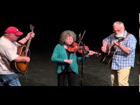 2014-03-22 Judges Play   Eileen Walter - 2014 Oregon State Fiddle Contest