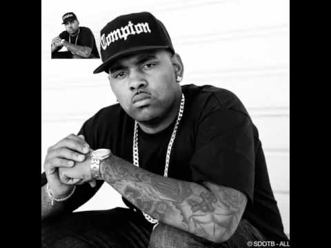 AD - Nosey Feat. Rayven Justice & Bizzy Crook (Hip Hop New Song 2014)