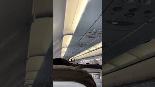 Download lagu Mentahan video dalam pesawat #airport #pesawat mp3