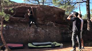 Video thumbnail of Laugar, 6a. Albarracín