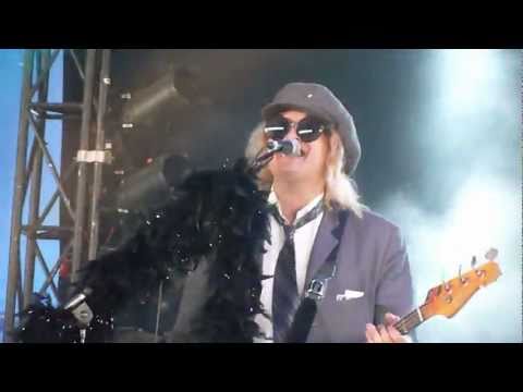 Enuff Z'Nuff - New Thing (Live - Download Festival,  Donington Park, UK 2010) [HD]