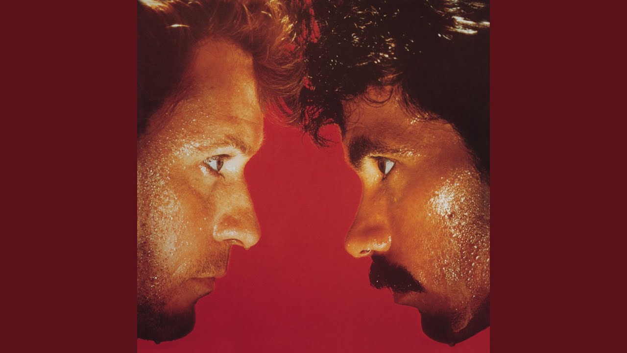 Daryl Hall & John Oates - Italian Girls