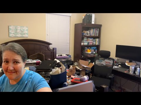 Battling Clutter: Clearing the Chaos from the Guest Bedroom - Episode 9
