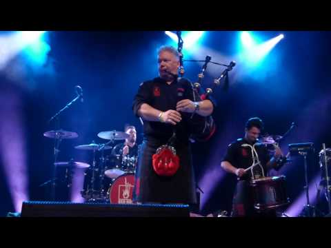 Red Hot Chilli Pipers - Highland Cathedral - Wiesbaden 8.11.16