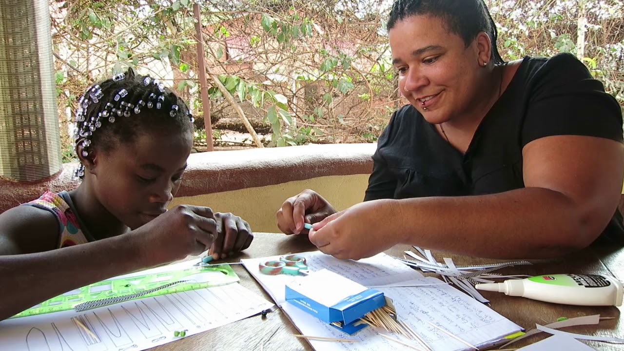 Video: Voluntary service in Angola