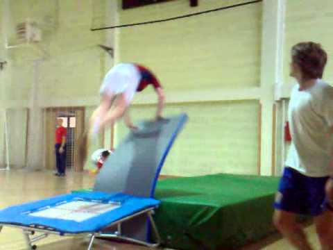 Matija Ciglenečki High Jump salto