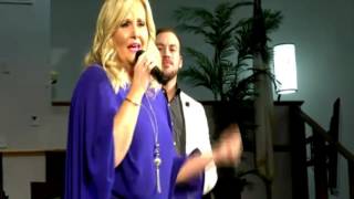 Karen Peck &amp; New River - I Am Blessed!