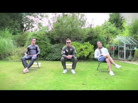 John Hallam : ALS Ice Bucket Challenge (2014)