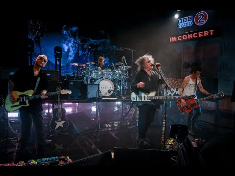 The Cure - A Forest (Live At BBC Radio)