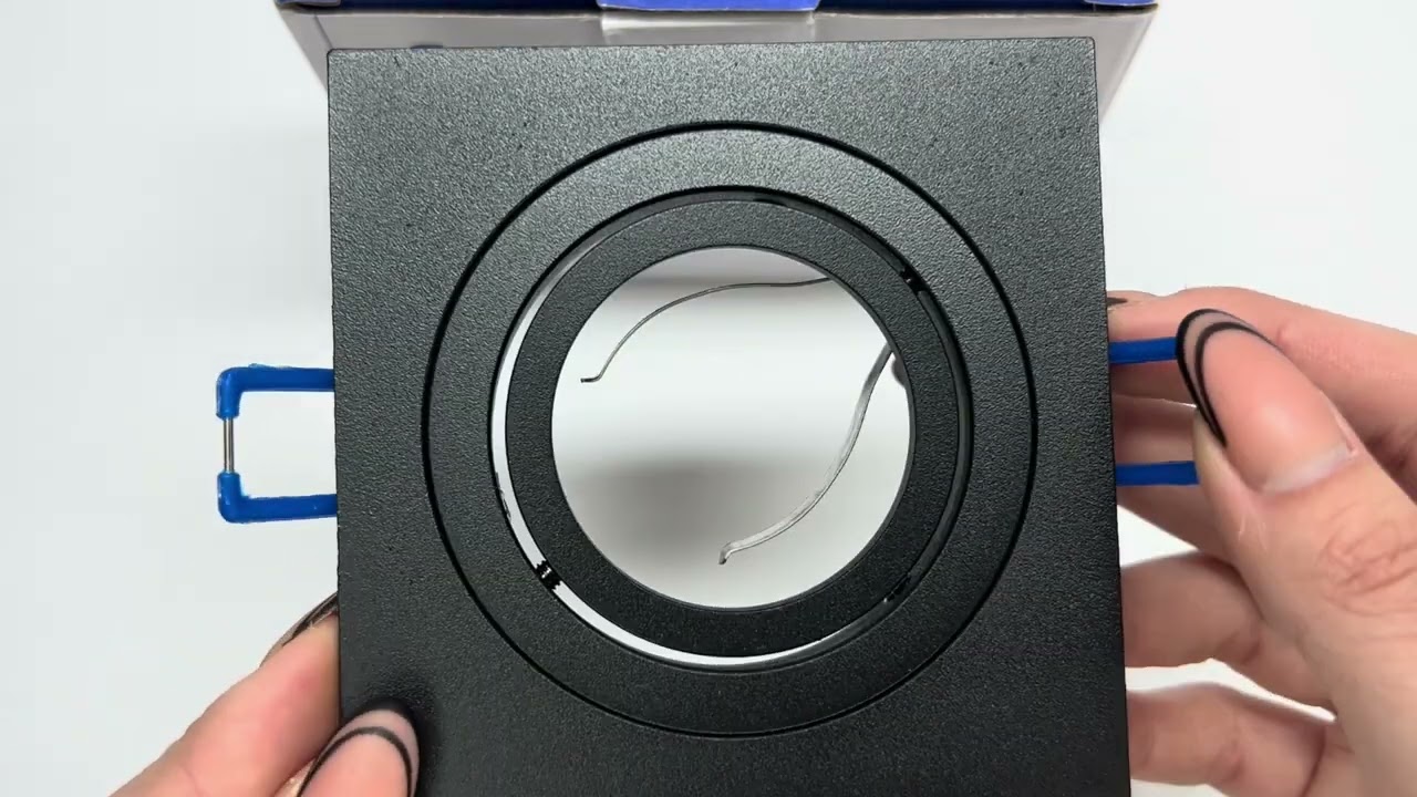 Врезной точечный светильник FERON DL6220 черный 01804