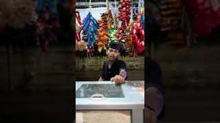 Download lagu Madurese person shopping at a Javanese stall mp3 Download lagu Madurese person shopping at a Javanese stall mp3